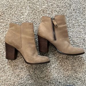 Aldo booties size 9